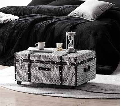 Texture Brand Trunk - White Threaded Black 